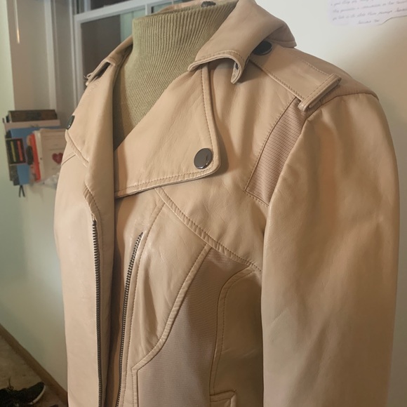 light tan leather jackets - Picture 3 of 6